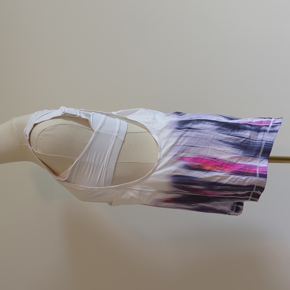 Lululemon size 6 white with colorful stripes tank top - Picture 3 of 9